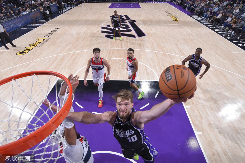 在現代足球 在現代足球