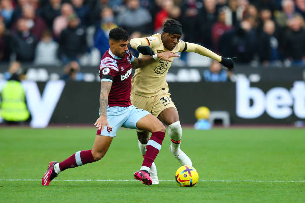 漂亮的头球 漂亮的头球