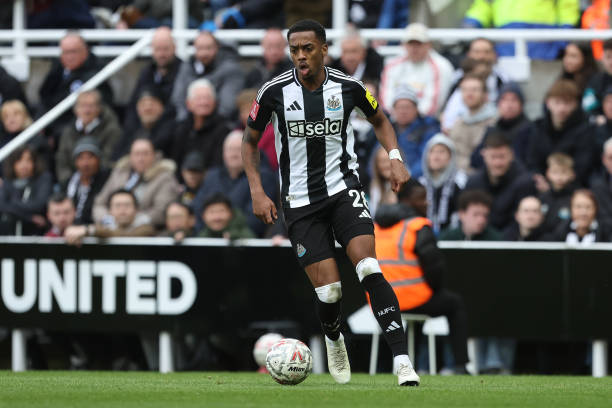 表现出过强 表现出过强